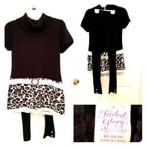 Black leggings with cheetah design top
